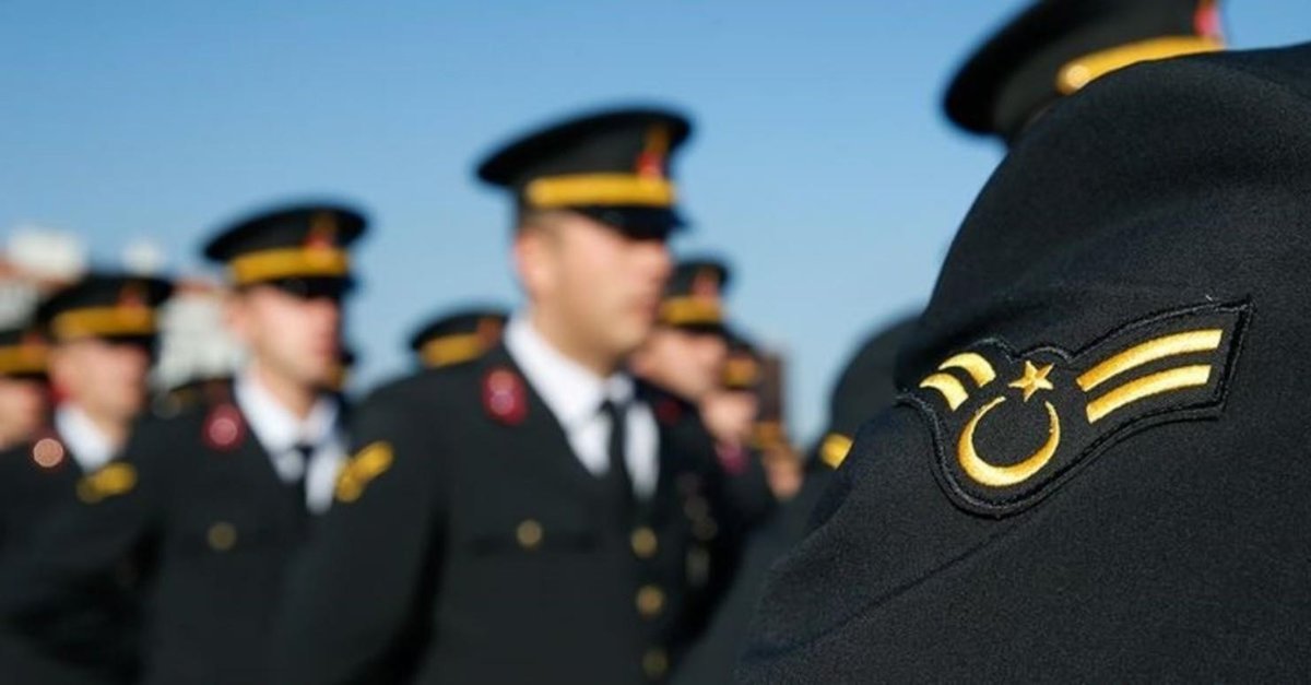 Subay ve Astsubayların Zorunlu Hizmet Süreleri